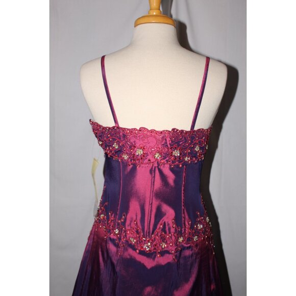 Dollar Fashion #6031 Layered Taffeta and Lace Prom Gown - Size S- PLUM-NEW - Picture 5 of 8
